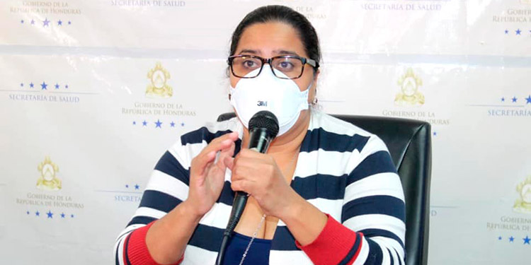 La jefa de la UVS, Karla Pavón, aseguró que no habrá confinamiento durante la época Navideña en Honduras y si lo establecieran, los hondureños no lo respetarían.