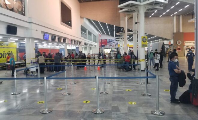 horas antes llegan viajeros Aeropuerto Villeda Morales