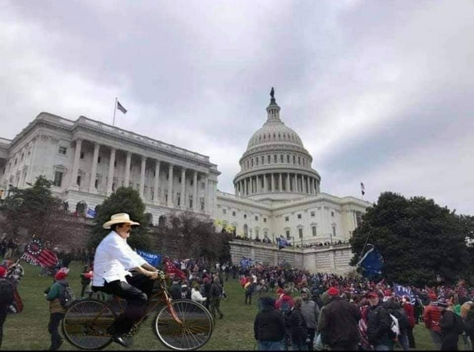 Memes capitolio
