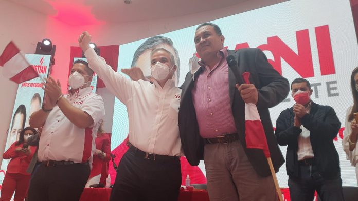 David Amador se une a Movimiento Yanista