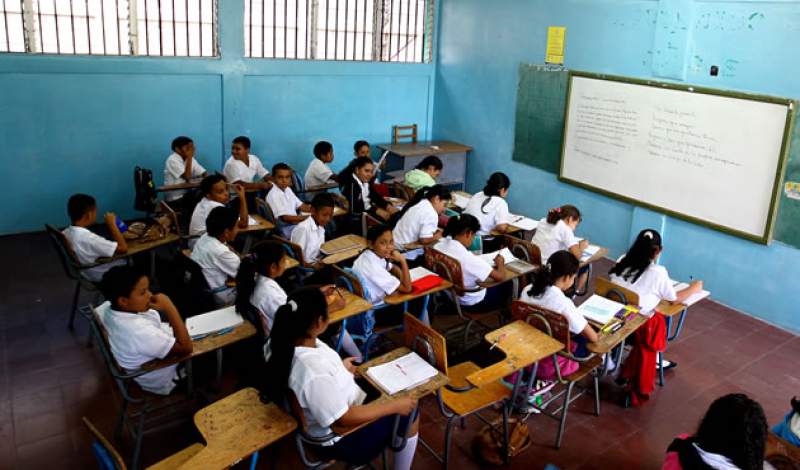 Retorno a clases presenciales karla pavón