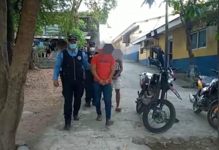 capturan falsificación pruebas PCR