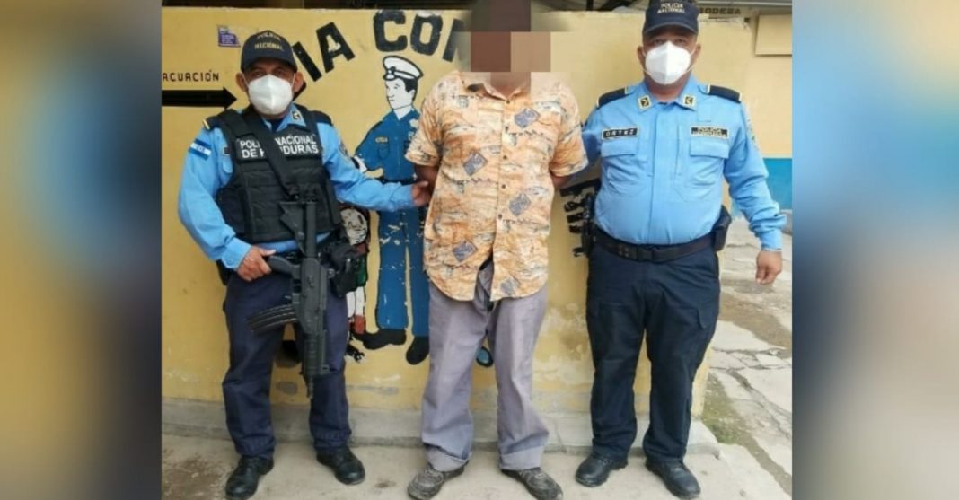 hombre maltrata su madre Talanga