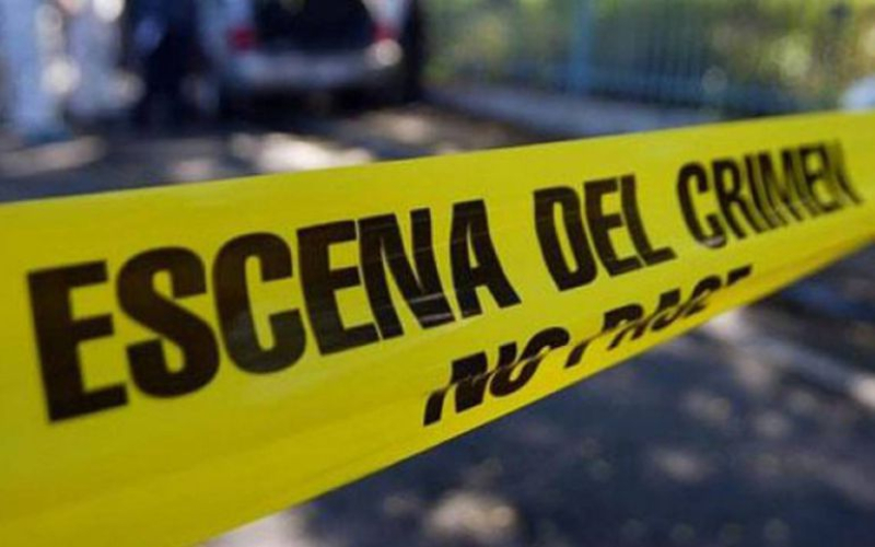 Dejan mujer orilla calle Olancho