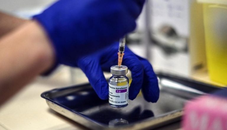 Sudafrica vacuna AstraZeneca