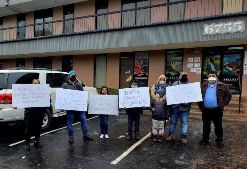 inmigrantes-hondurenos-pasaportes-atlanta