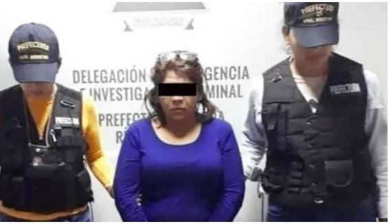 mujer apuñaló a su esposo