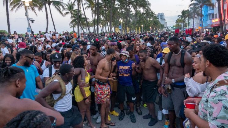 toque de queda en miami beach