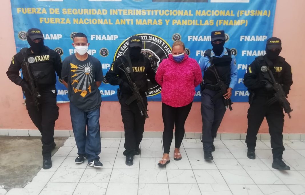 captura madre e hijo extorsión