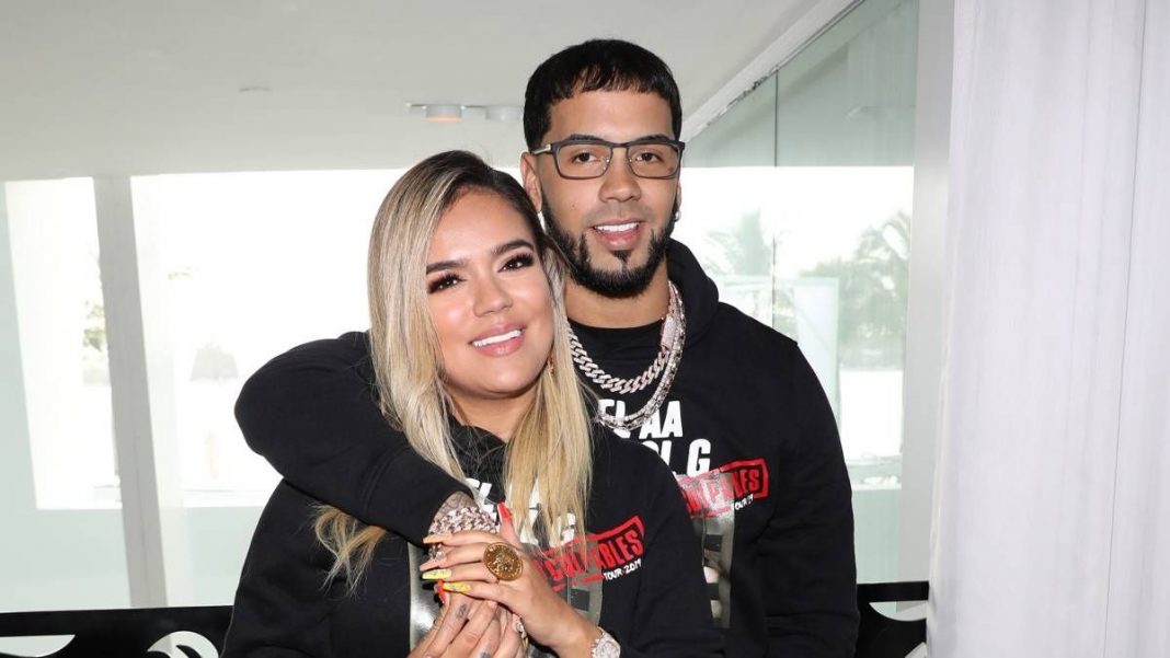 Anuel deja indirecta a Karol G