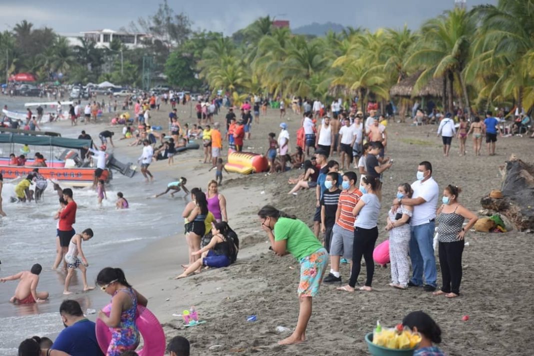 Toque de queda Playas