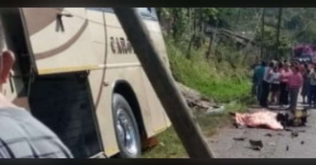 impacto bus y moto en la CA-4