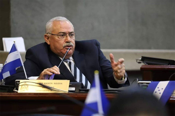 Diputado Óscar Nájera