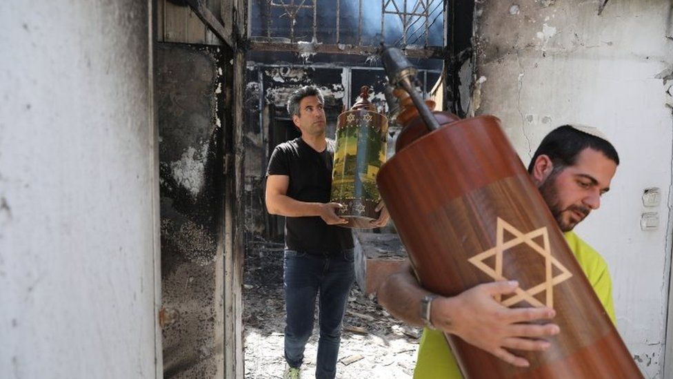 judíos y palestinos lod