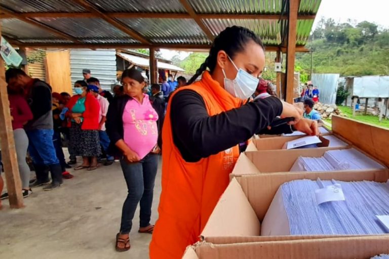 entrega identidad Honduras