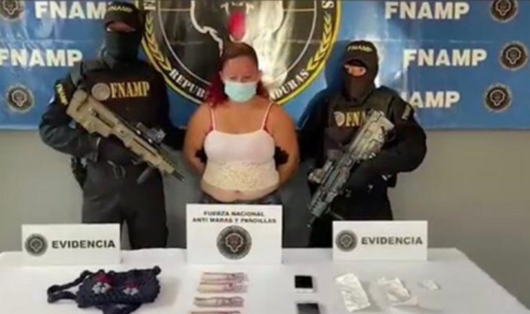 La Chela extorsionadora online