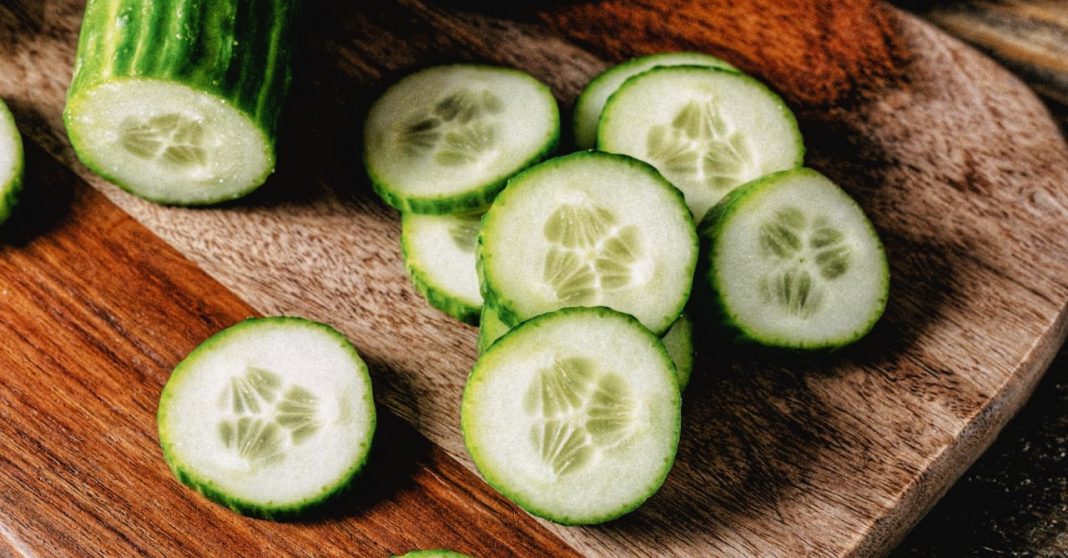 beneficios comer pepino