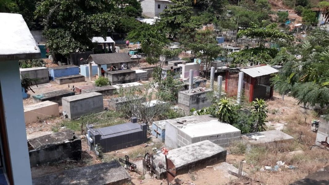 niña muerta cementerio Choloma
