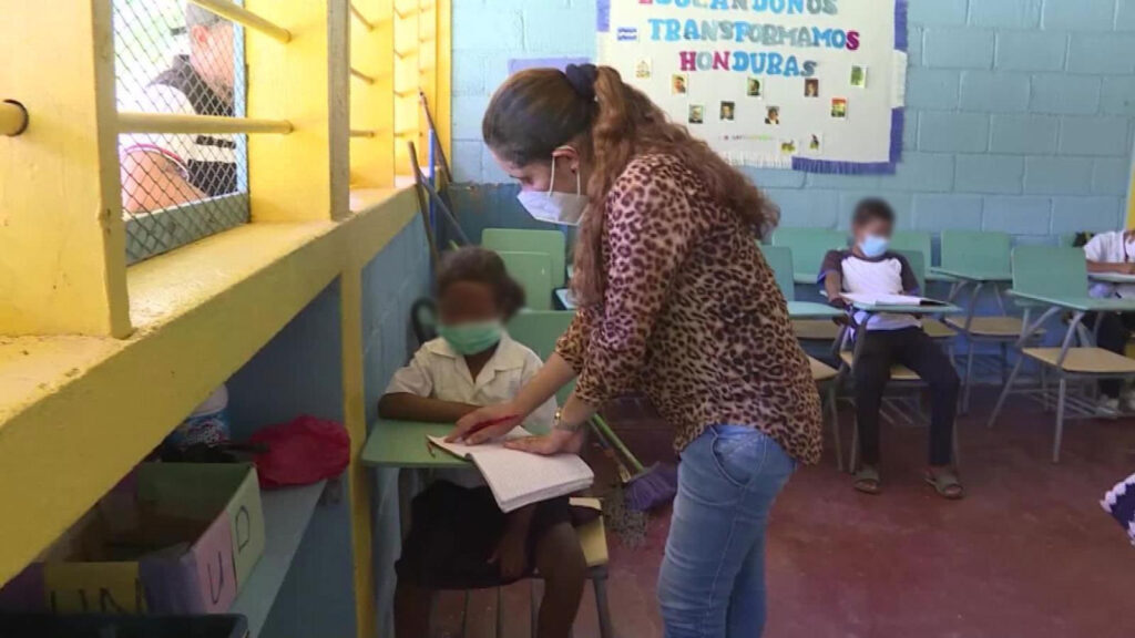 Vacunación docentes cronograma