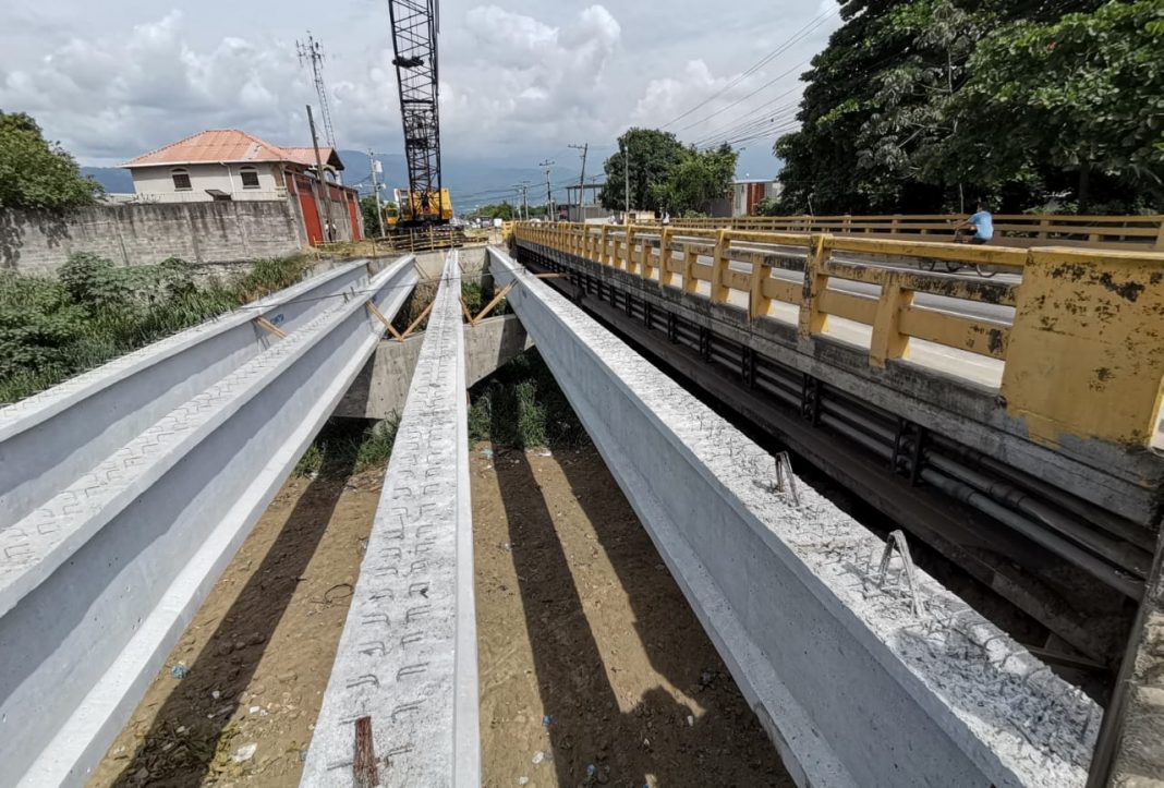 Pavimentación trocha sur 27 calle