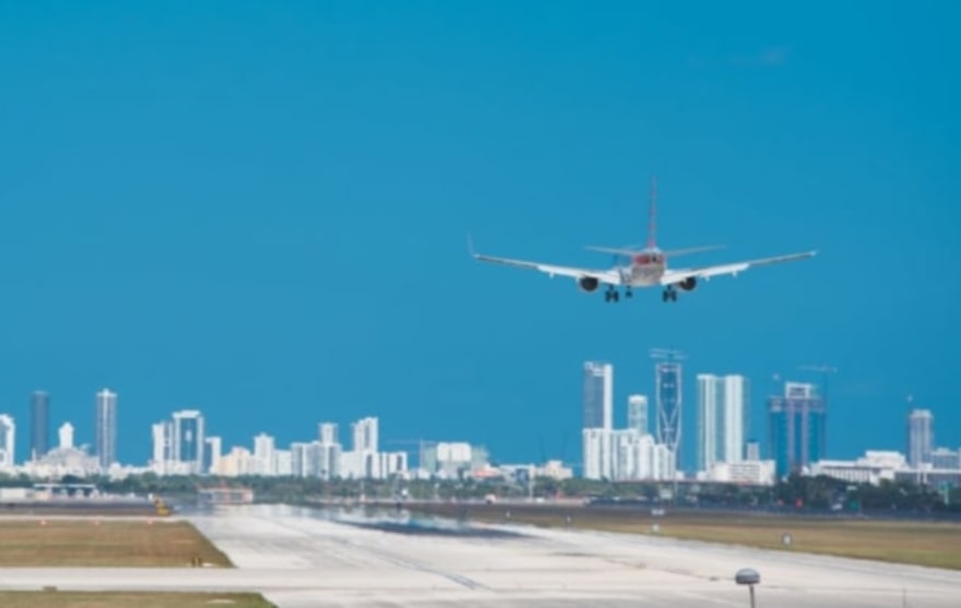 VUELO ATERRIZA DE EMERGENCIA EN EEUU