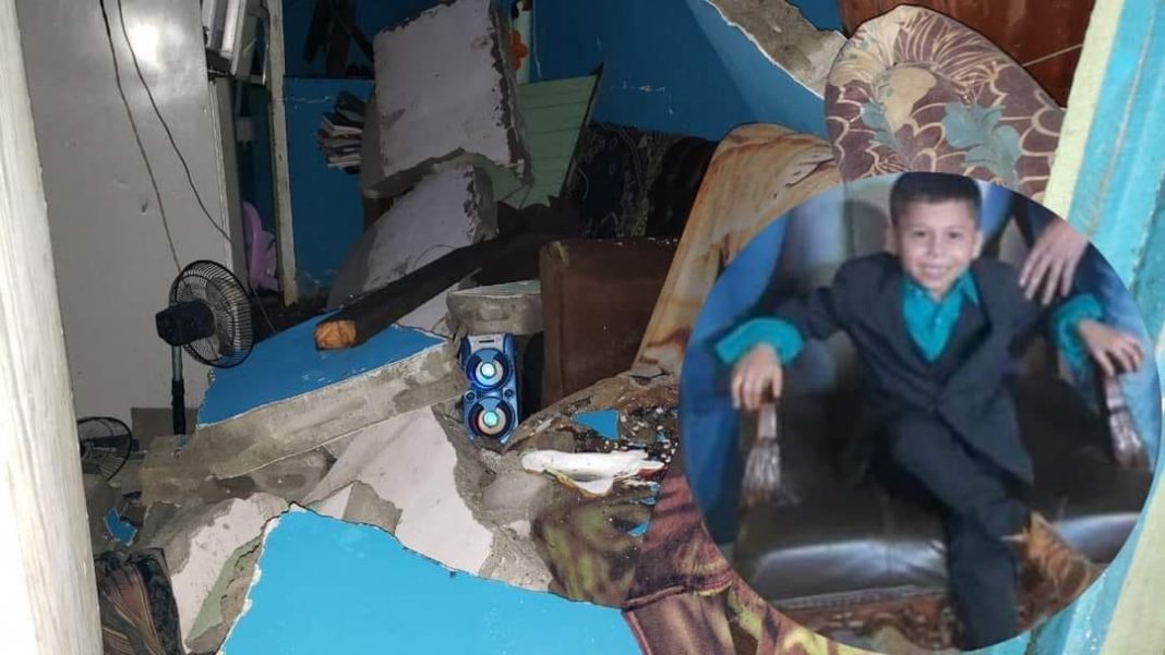 niño aplastado por pared en Naco