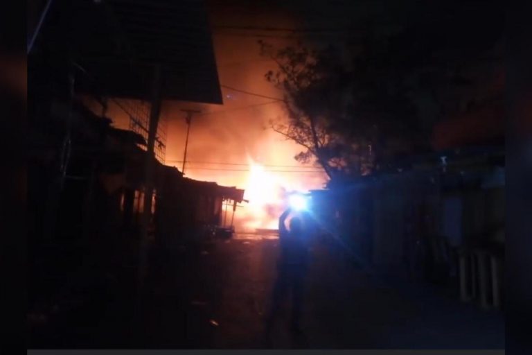 Incendio en barrio Medina de SPS