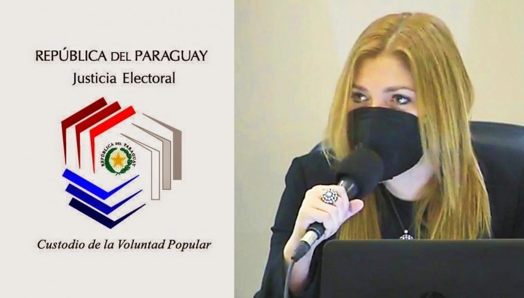 Tribunal de Paraguay Ana Hall