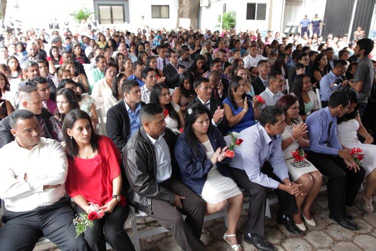 Quiénes y que requisito piden