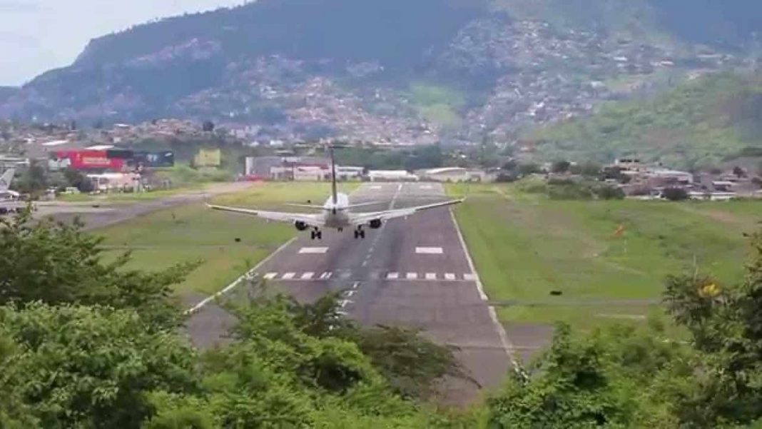 cierre del aeropuerto toncontín