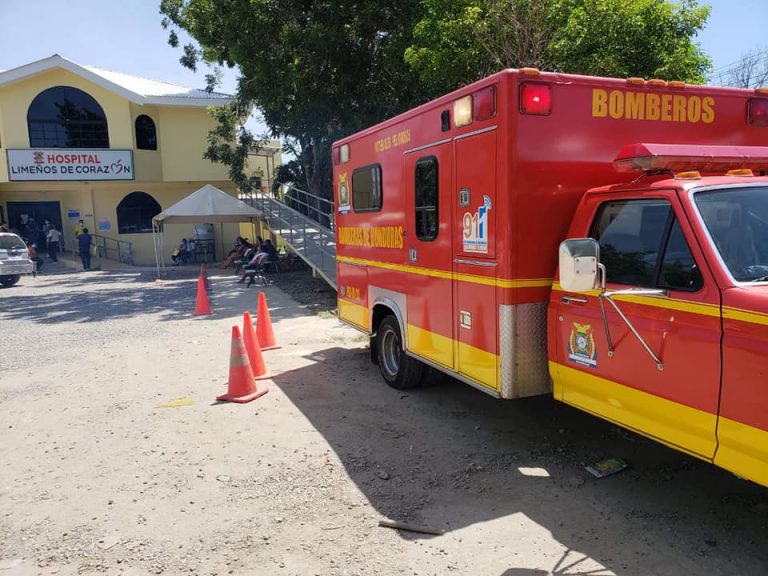 mujer muere COVID-19