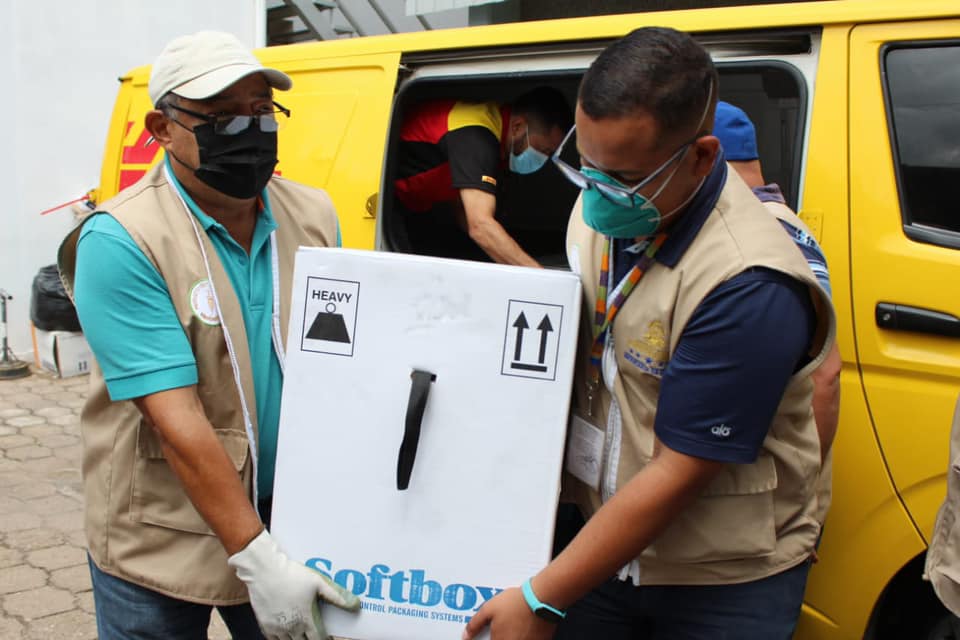 Llega nuevo lote Pfizer