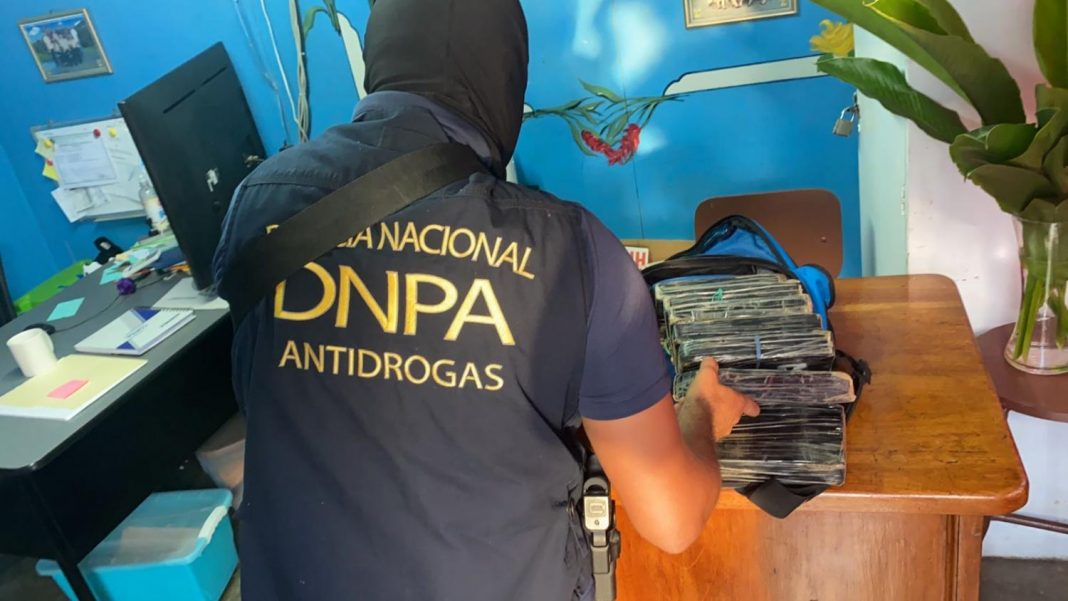 decomisan cocaína en Puerto Cortés