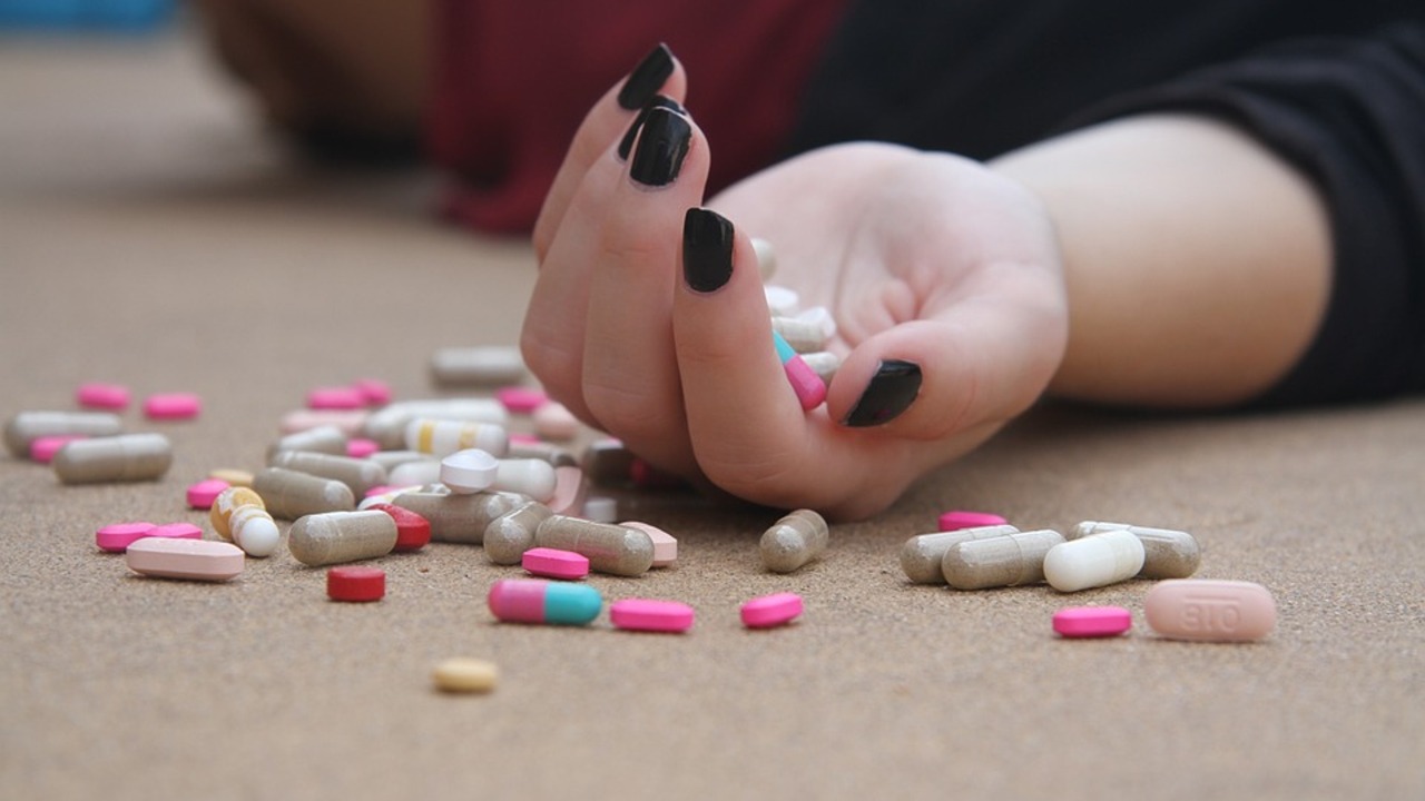 Anualmente, en todo el mundo, se registran elevadas cifras de suicidios.