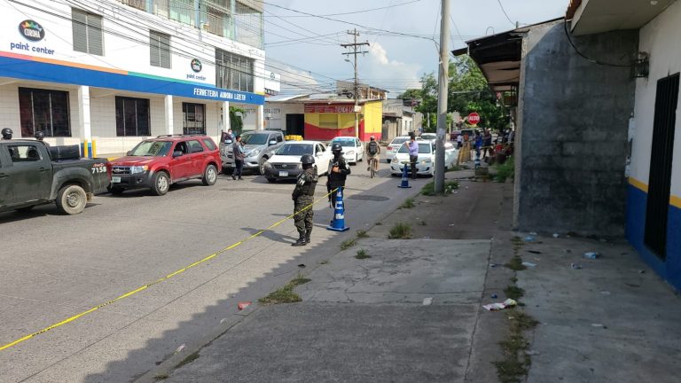 matan a hondureño por defender mujer