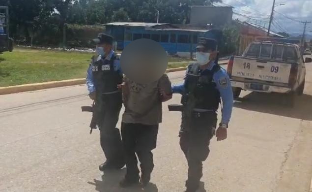 Hombre mata novia de su hijo en Yoro