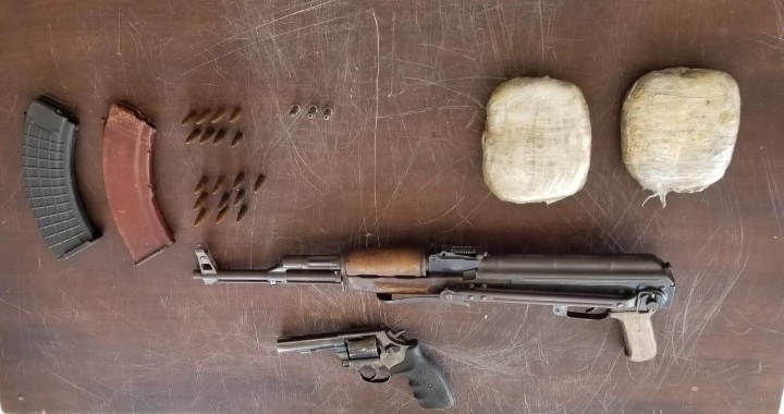 Arrestan a criminales en SPS