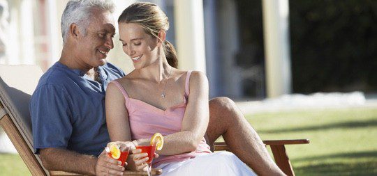 ¿Por qué a las mujeres les gustan los hombres mayores?