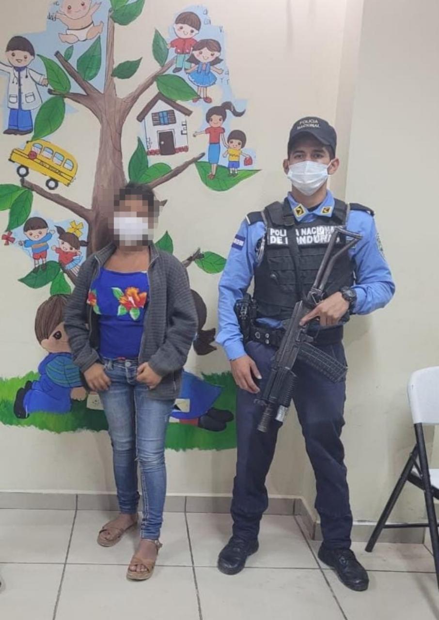 Niña rescatada