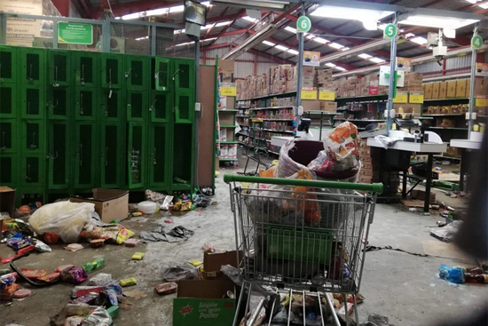 En el año 2017 los supermercados quedaron sin nada tras los saqueos.