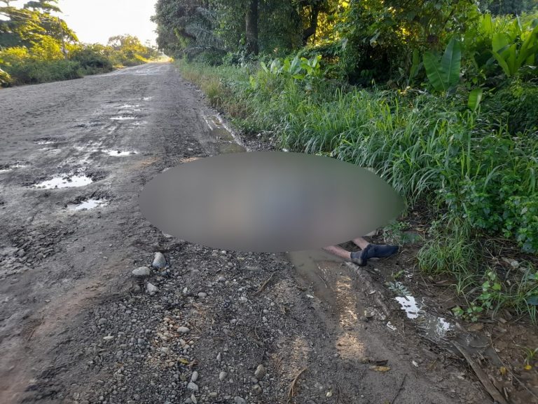 hombre estrangulado en La Ceiba