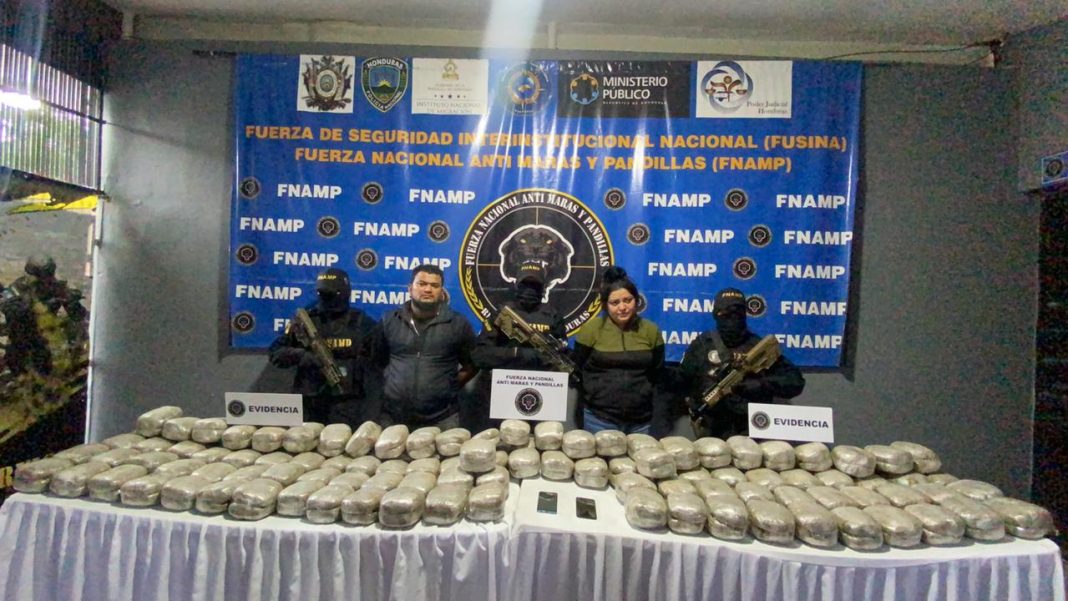 Capturados con droga en Yojoa