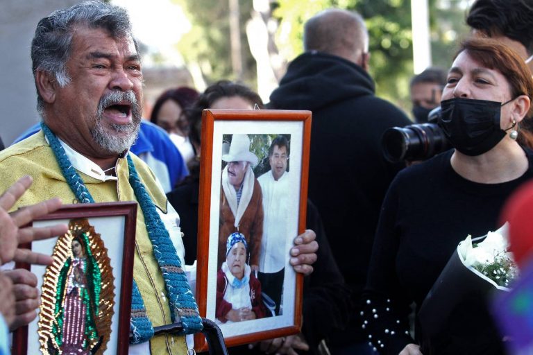 despiden a vicente fernández