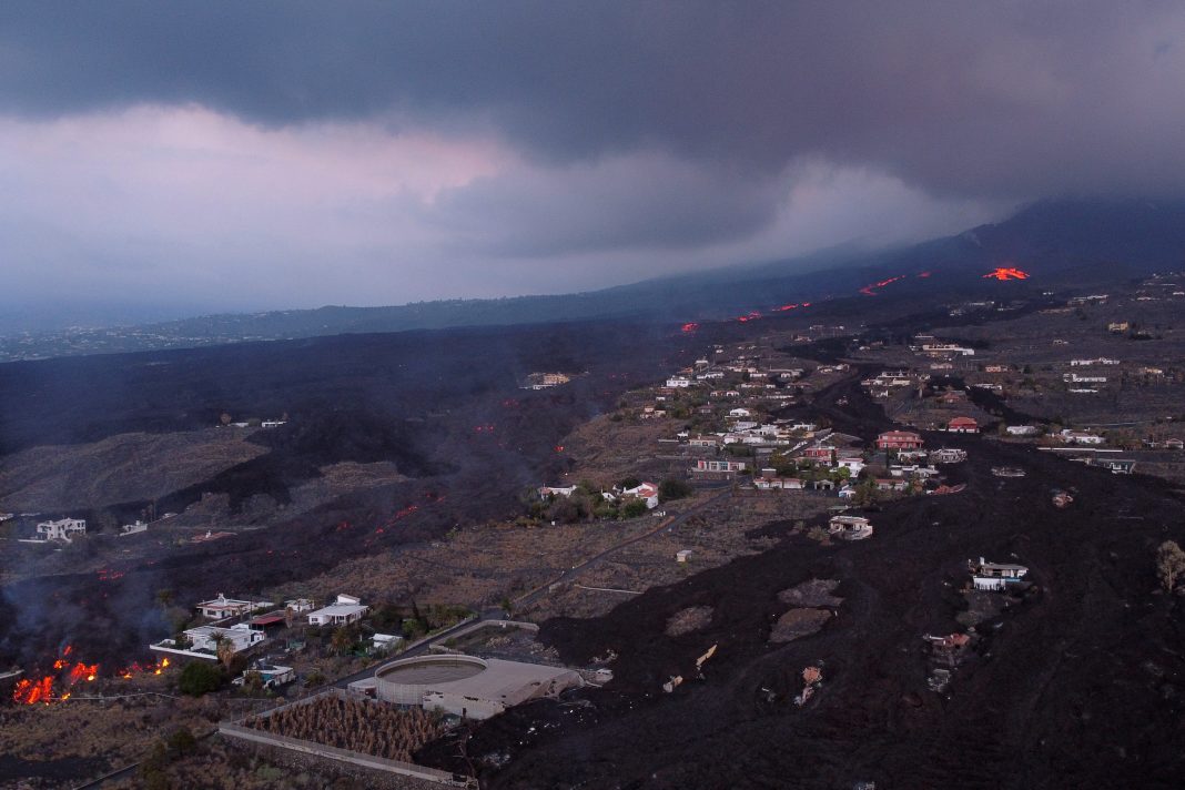 volcán cumbre vieja fotos