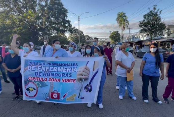 Enfermeros quedarán desempleados 