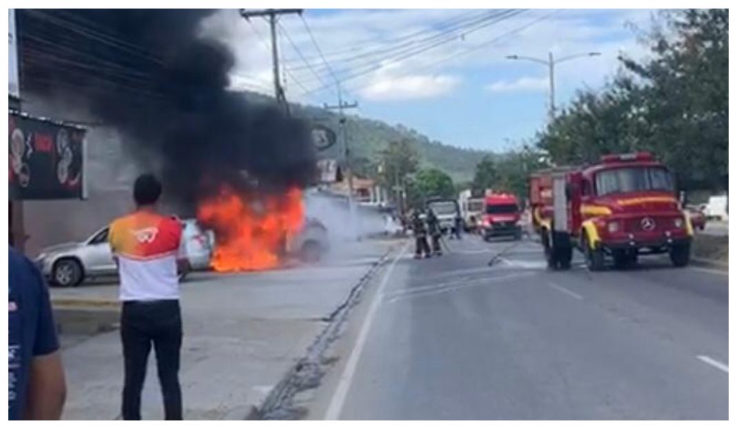 Incendio en Villanueva