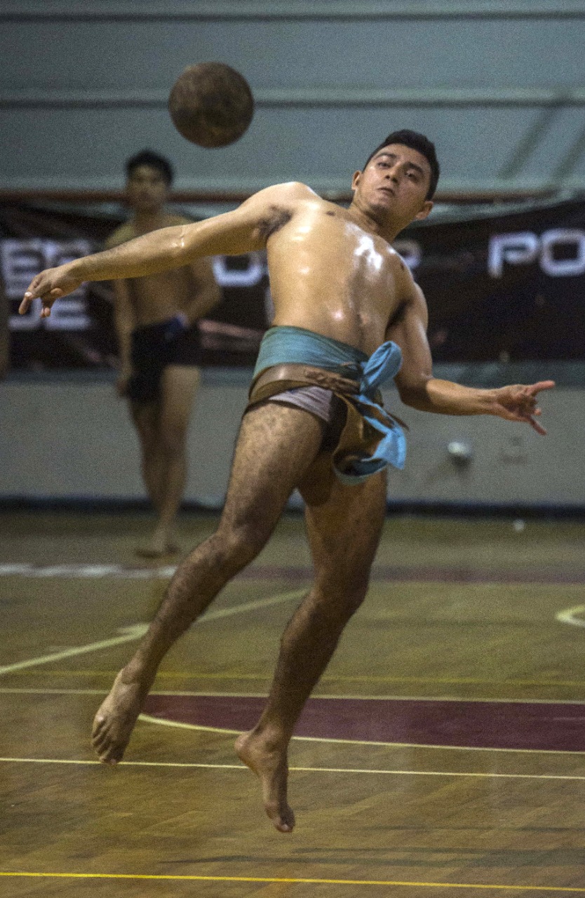 JUEGO DE PELOTA MAYA