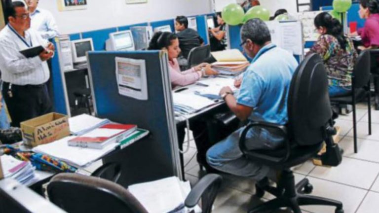 decreto empleados públicos