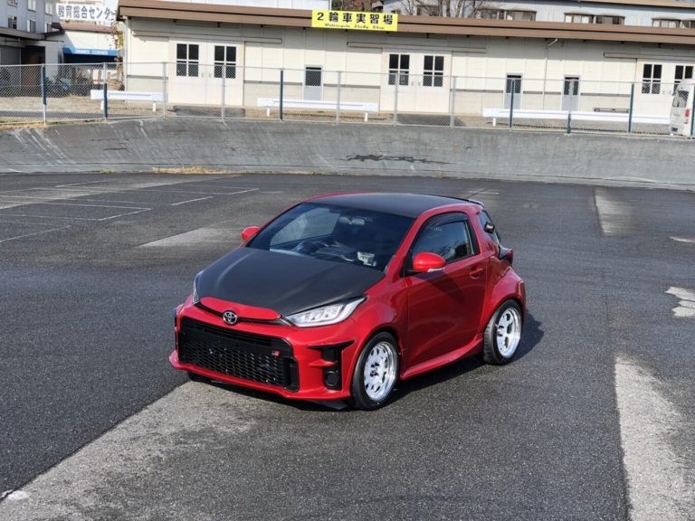Toyota iQ
