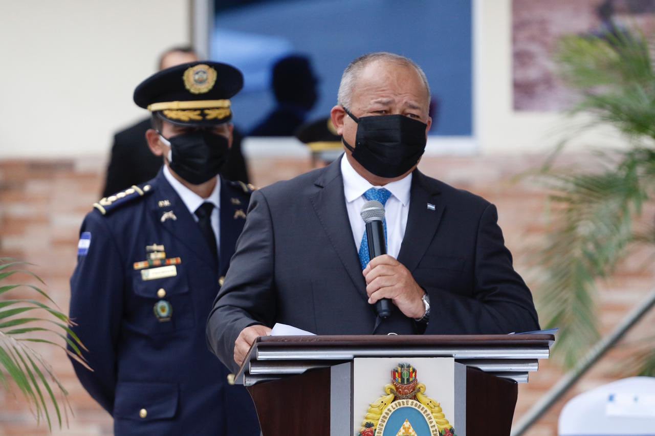 ceremonia de ascensos policia nacional